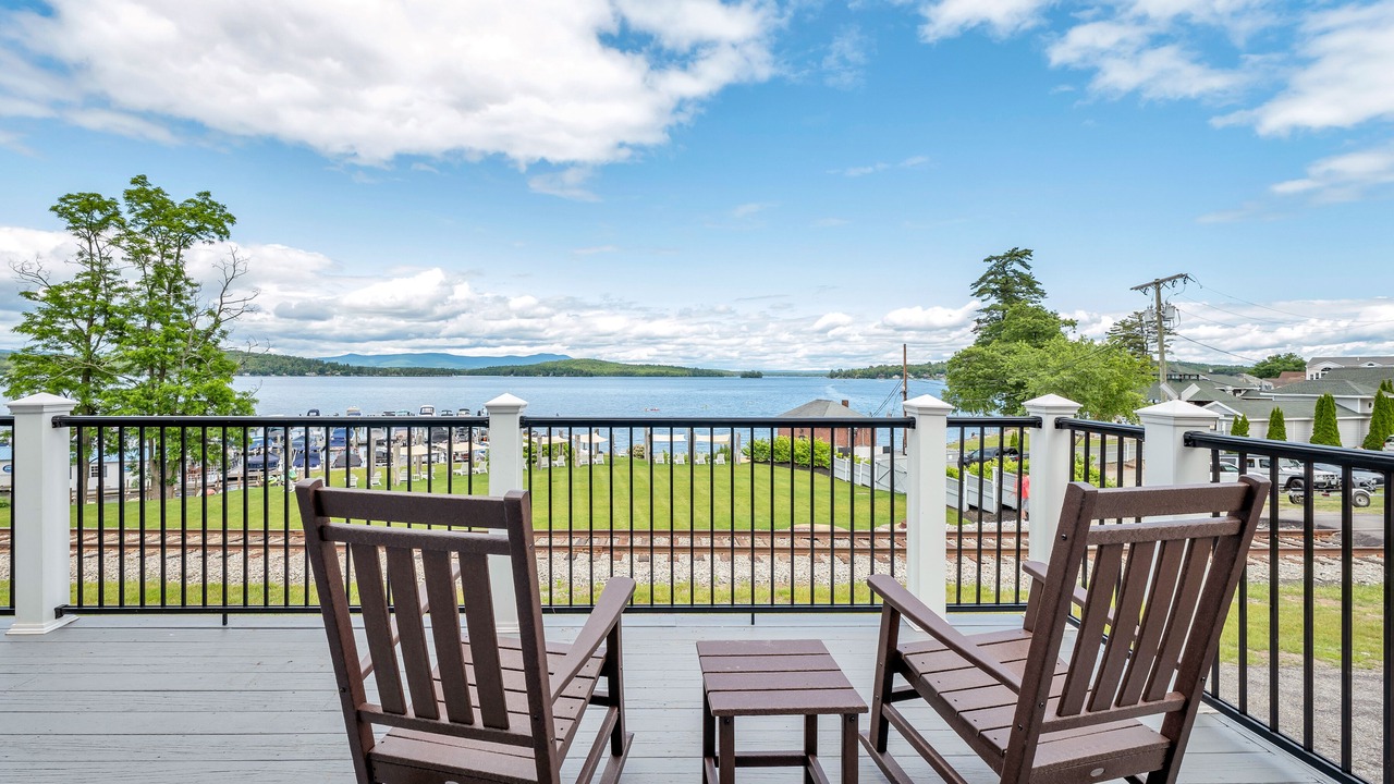 Photo of Patio Balcony in Weirs Beach