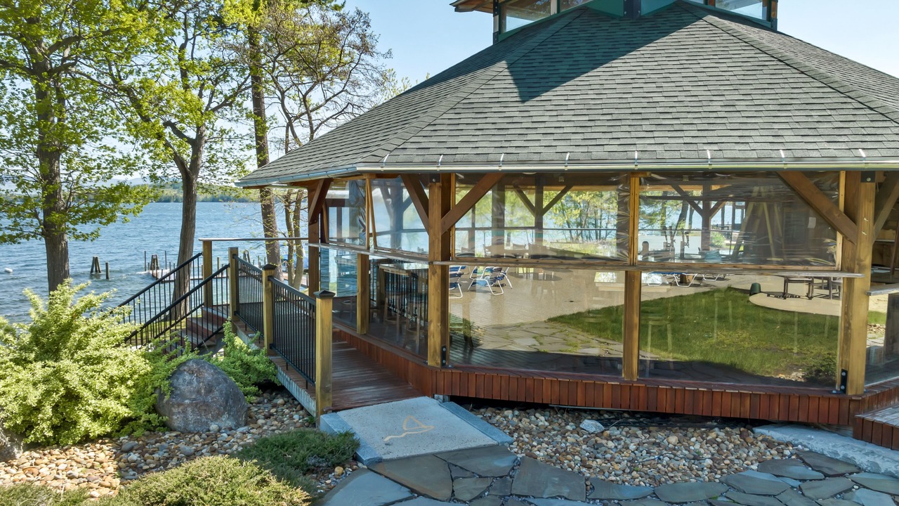 Photo of Others in Weirs Beach