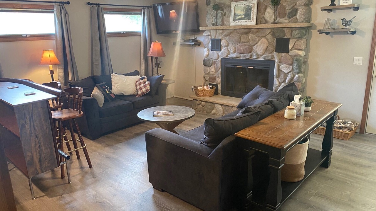 Photo of Livingroom in Herron