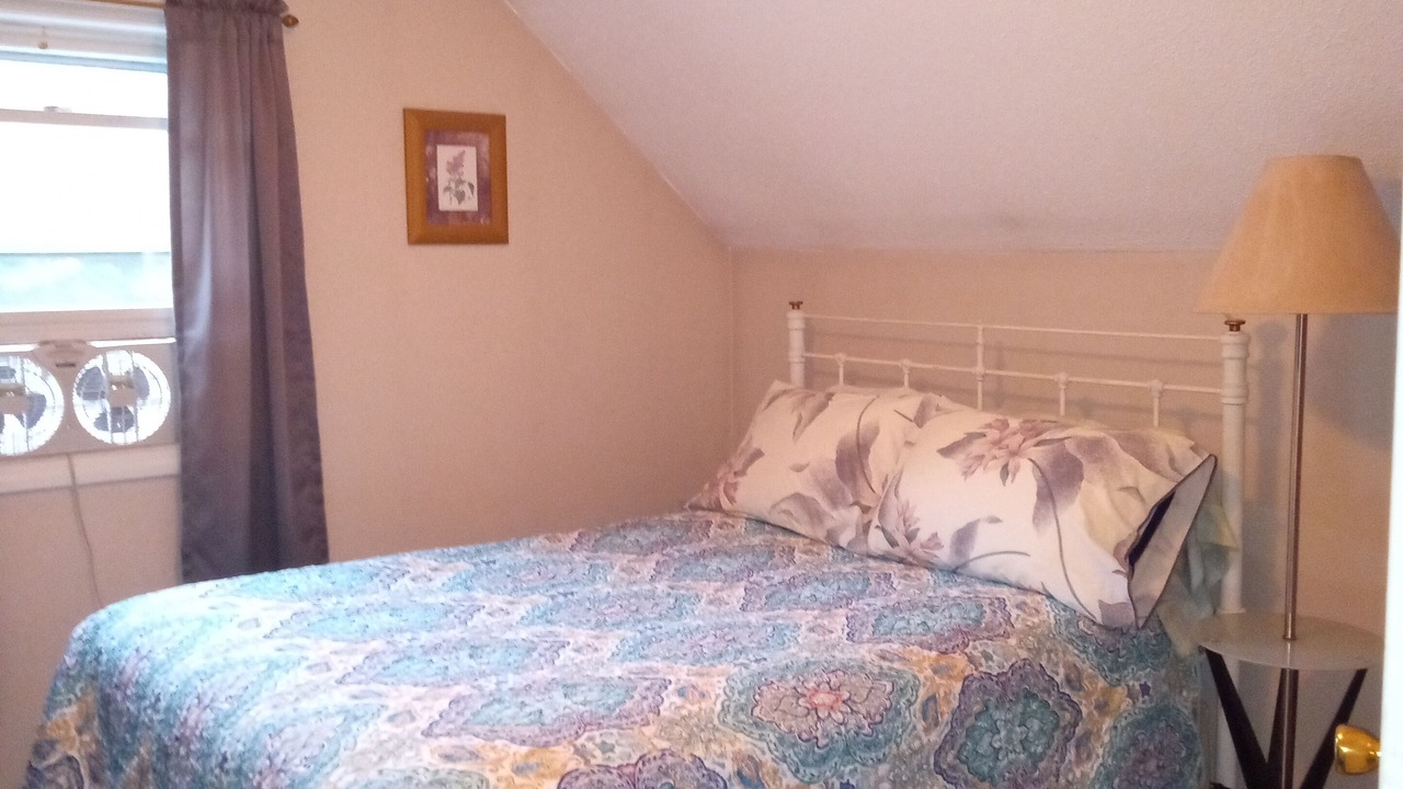 Photo of Bedroom in Lamoine