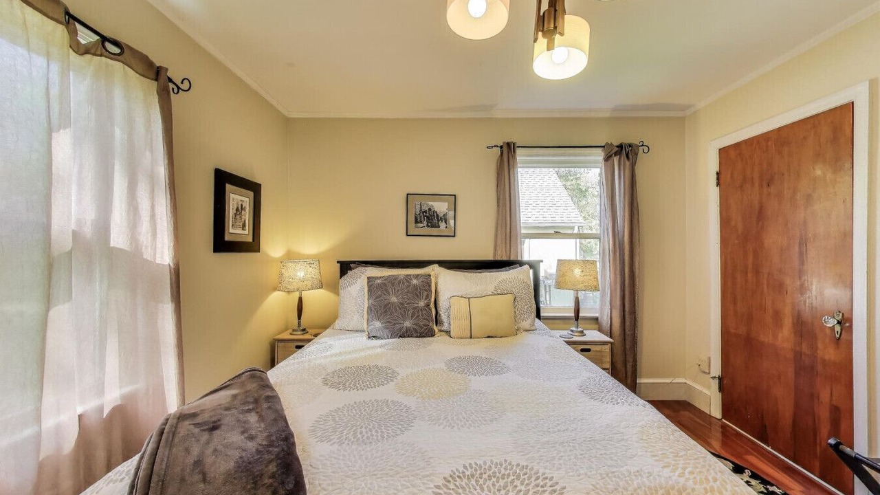 Photo of Bedroom in Cape Anne