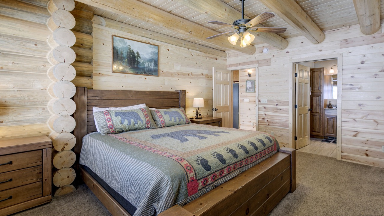 Photo of Bedroom in Winter Park Highlands