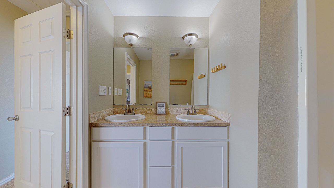 Photo of Bathroom in Galveston