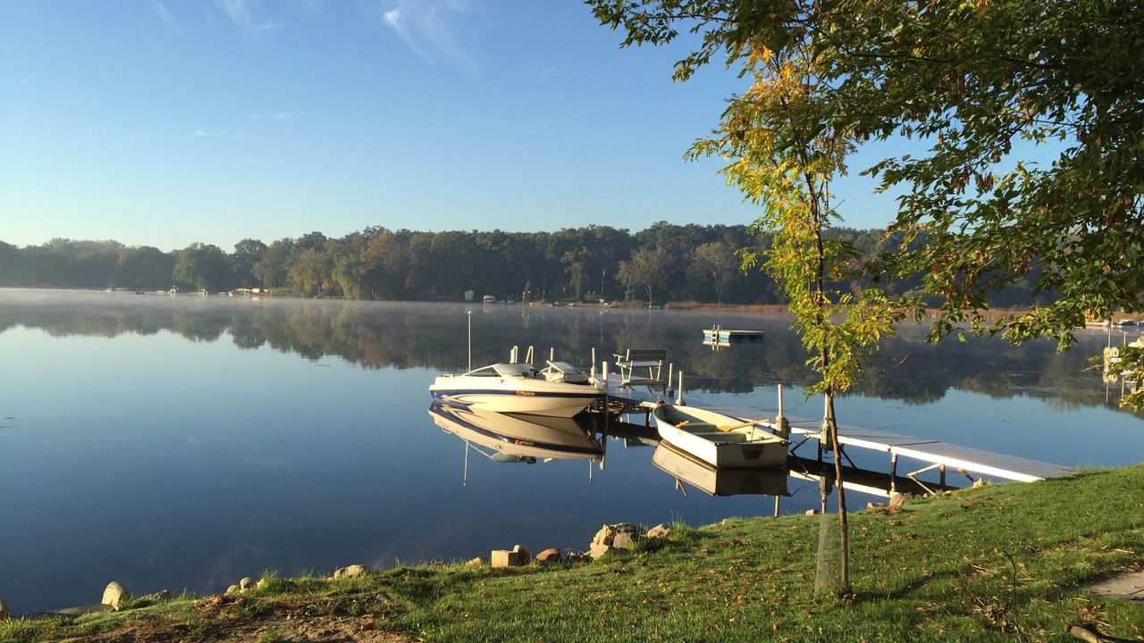 Photo of Outdoor in Wind Lake