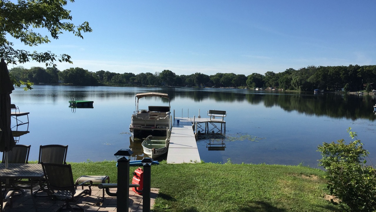 Photo of Outdoor in Wind Lake