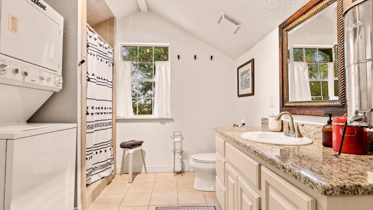 Photo of Bathroom in Spicewood