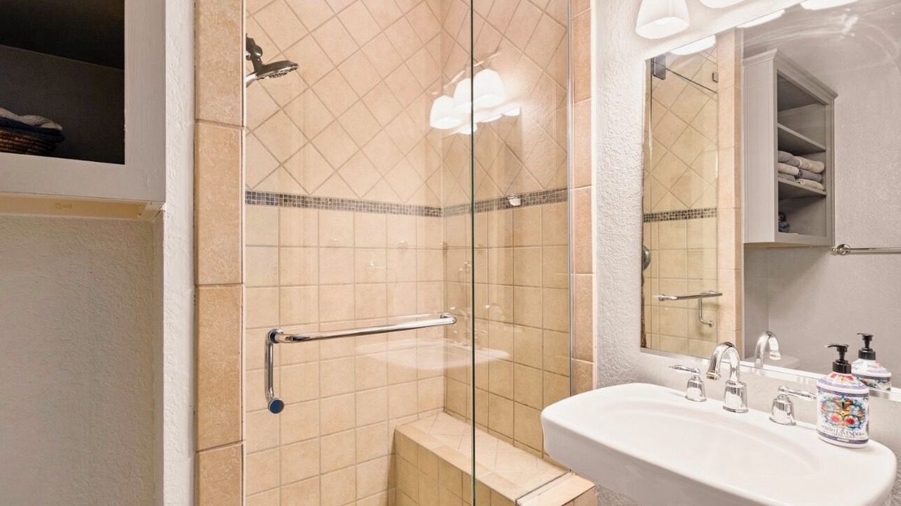 Photo of Bathroom in Spicewood