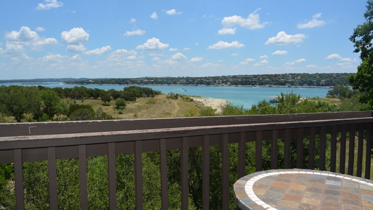 Photo of Patio Balcony in Point Venture