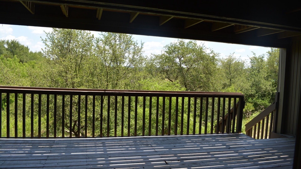 Photo of Patio Balcony in Point Venture