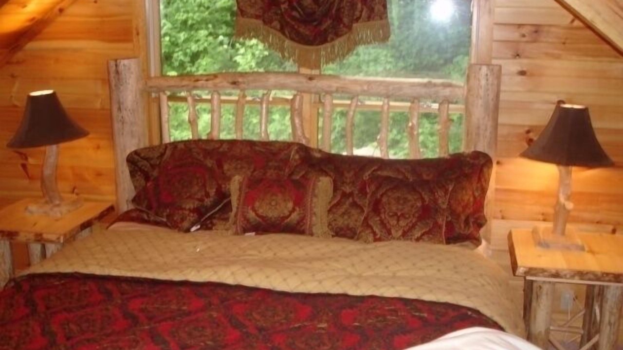Photo of Bedroom in Tellico Plains