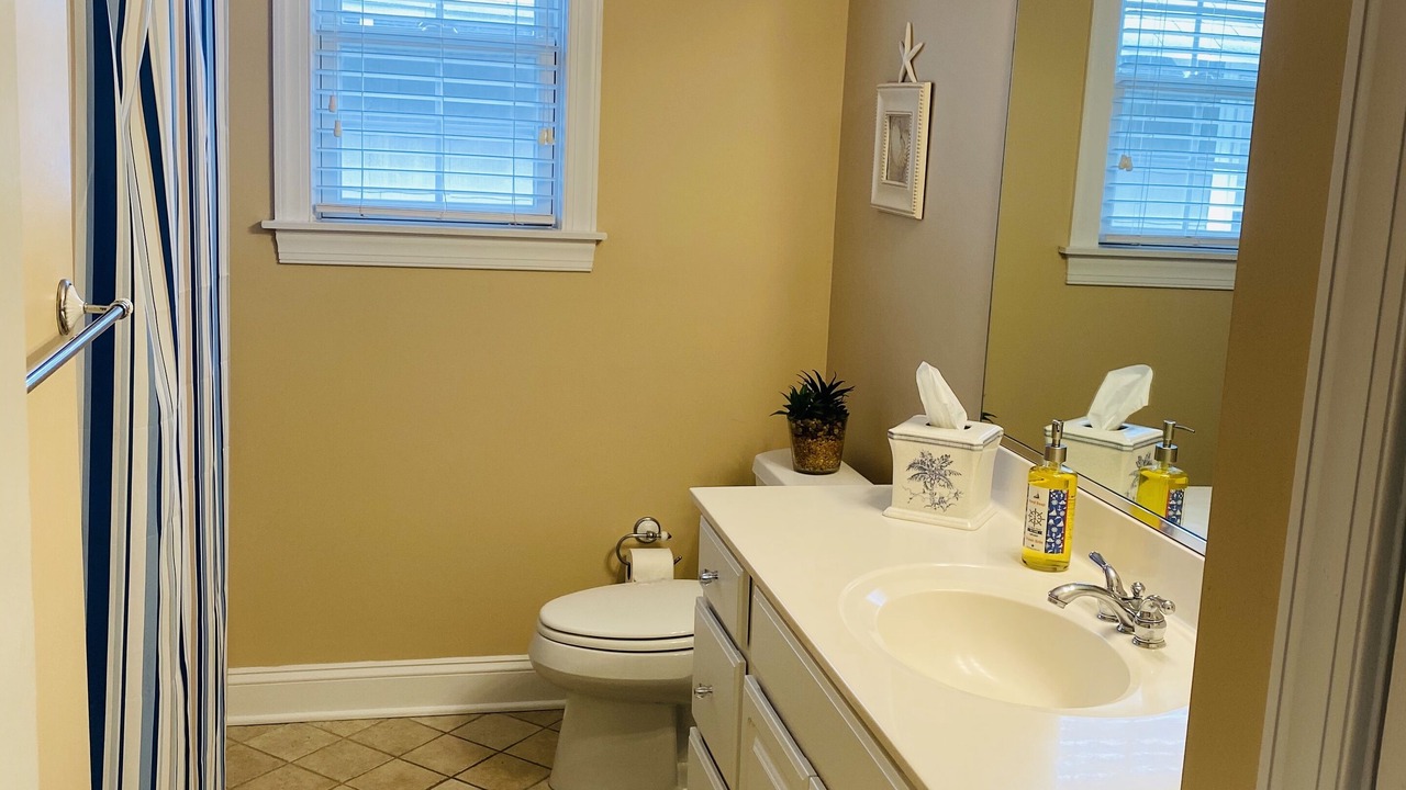 Photo of Bathroom in North End