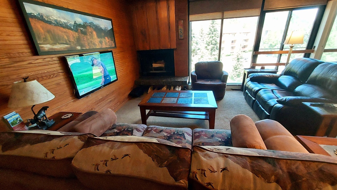 Photo of Livingroom in East Village at Copper
