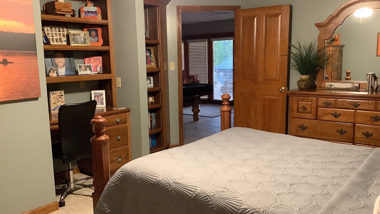 Photo of Bedroom in Huron