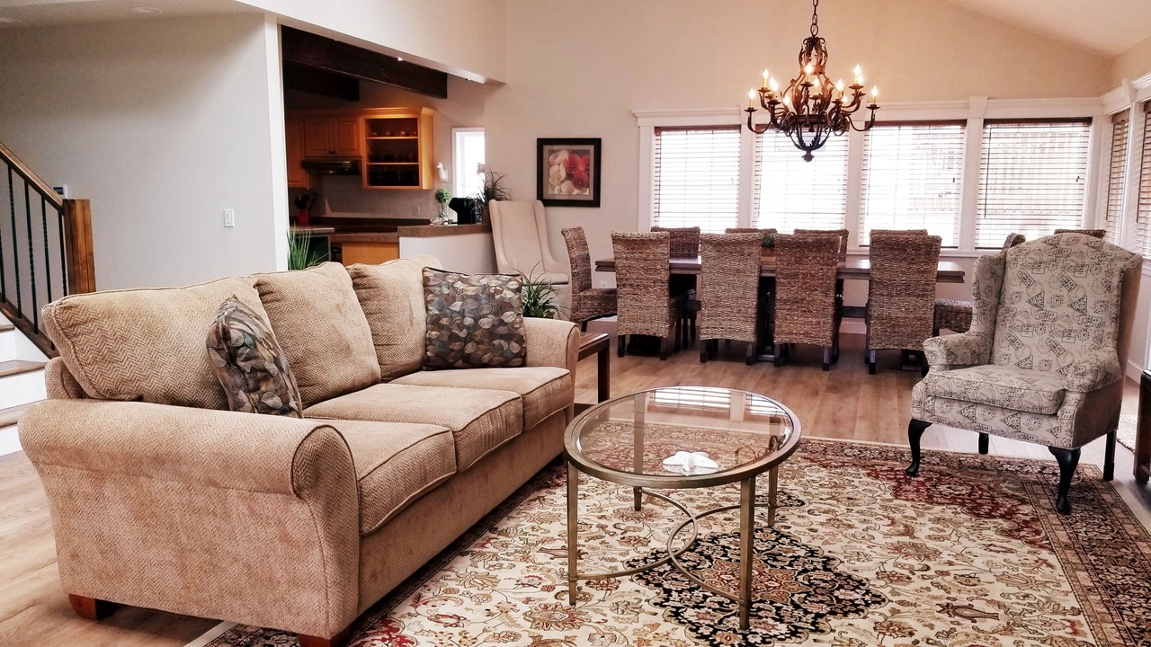 Photo of Livingroom in Rockaway Beach