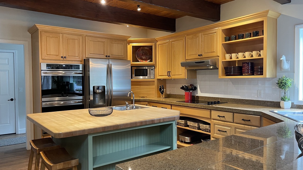 Photo of Kitchen in Rockaway Beach