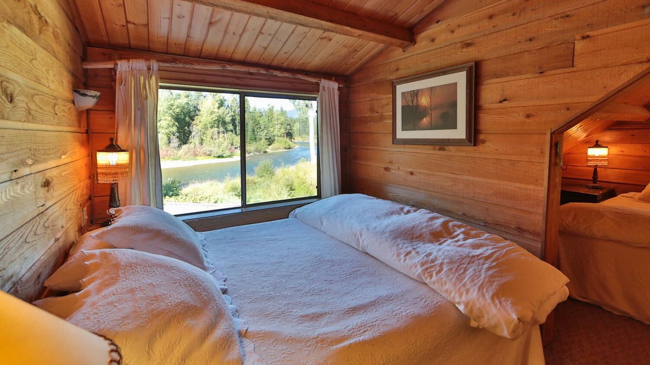 Photo of Bedroom in Leavenworth