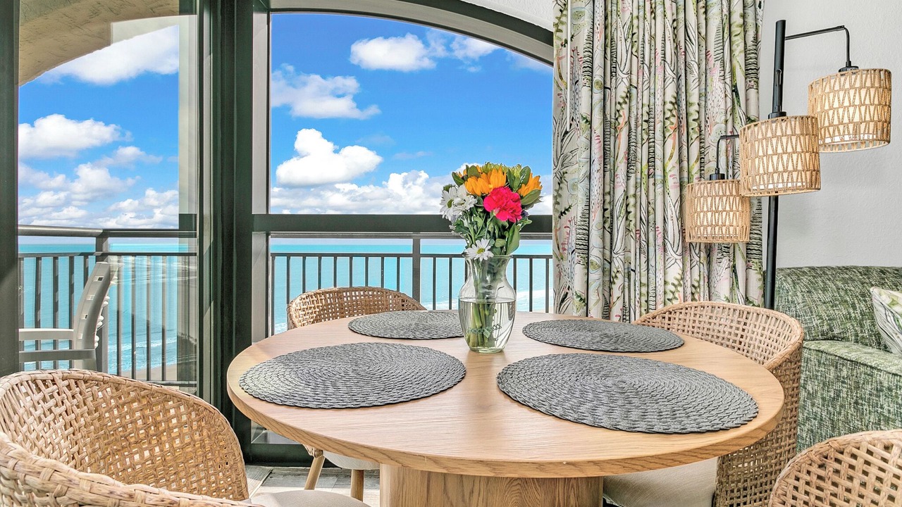 Photo of Patio Balcony in Windy Hill