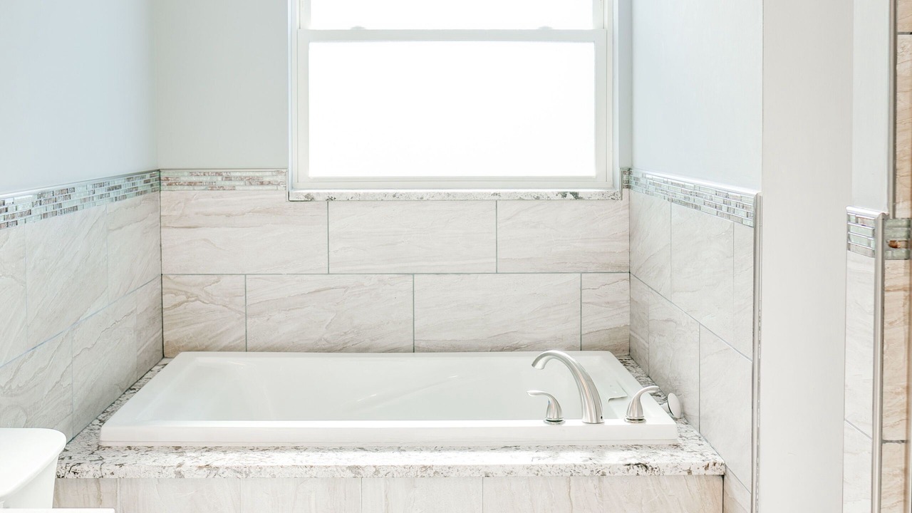 Photo of Bathroom in Point Breeze
