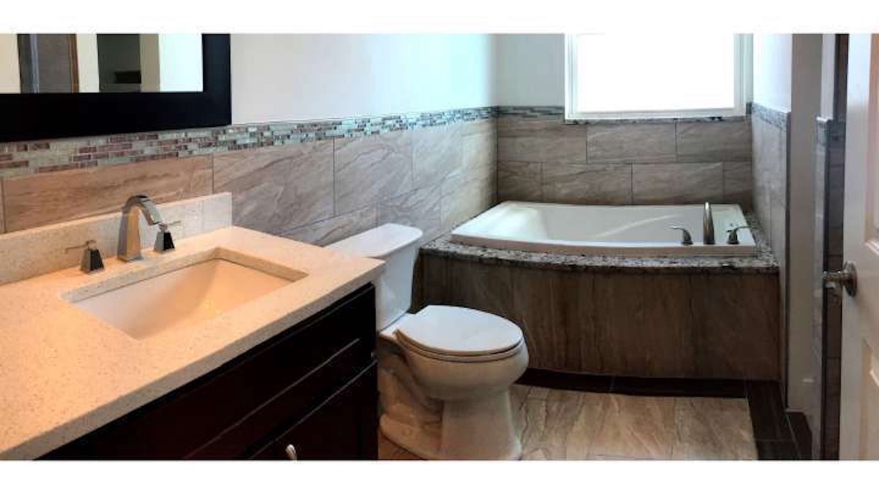 Photo of Bathroom in Point Breeze