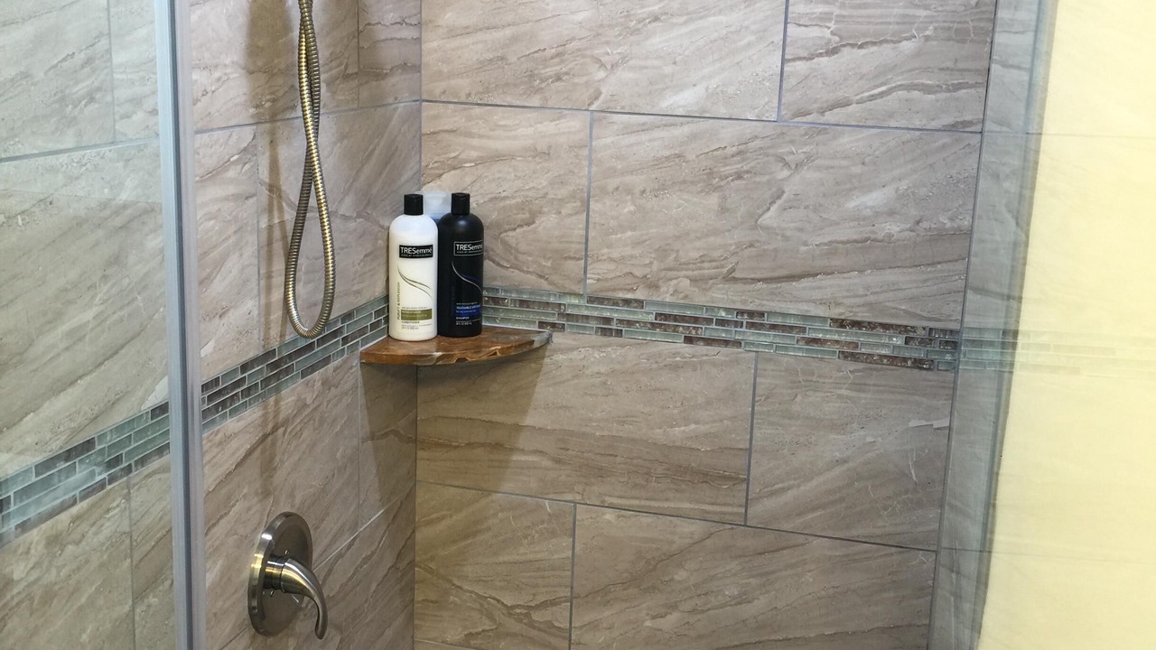 Photo of Bathroom in Point Breeze