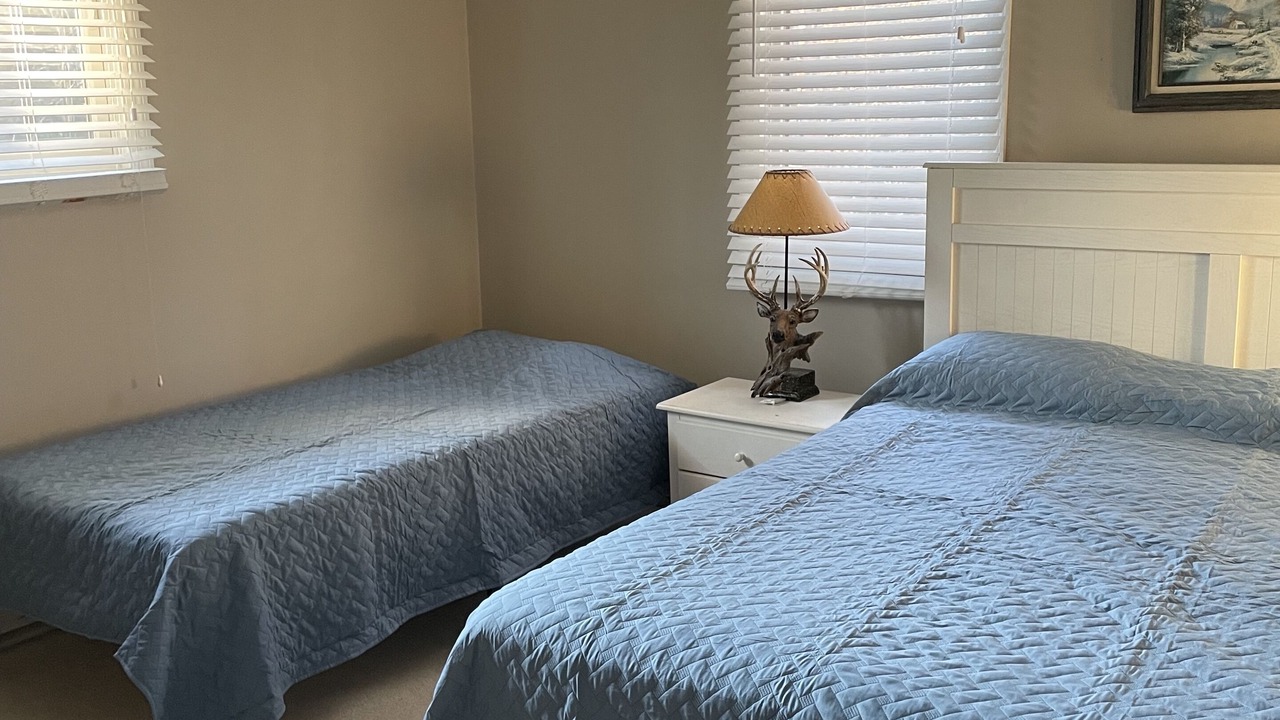 Photo of Bedroom in Lake Harmony Estates
