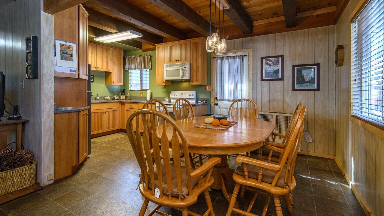 Photo of Bedroom in Tahoma