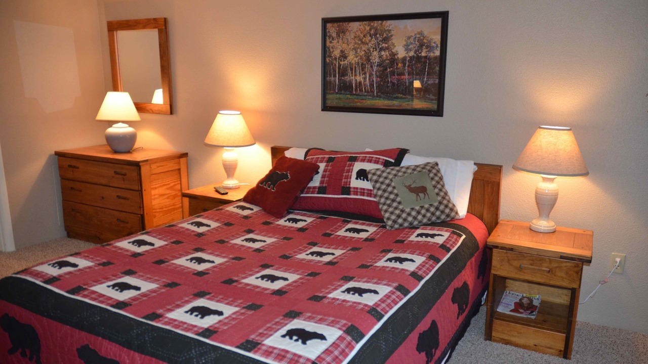 Photo of Bedroom in Seven Springs