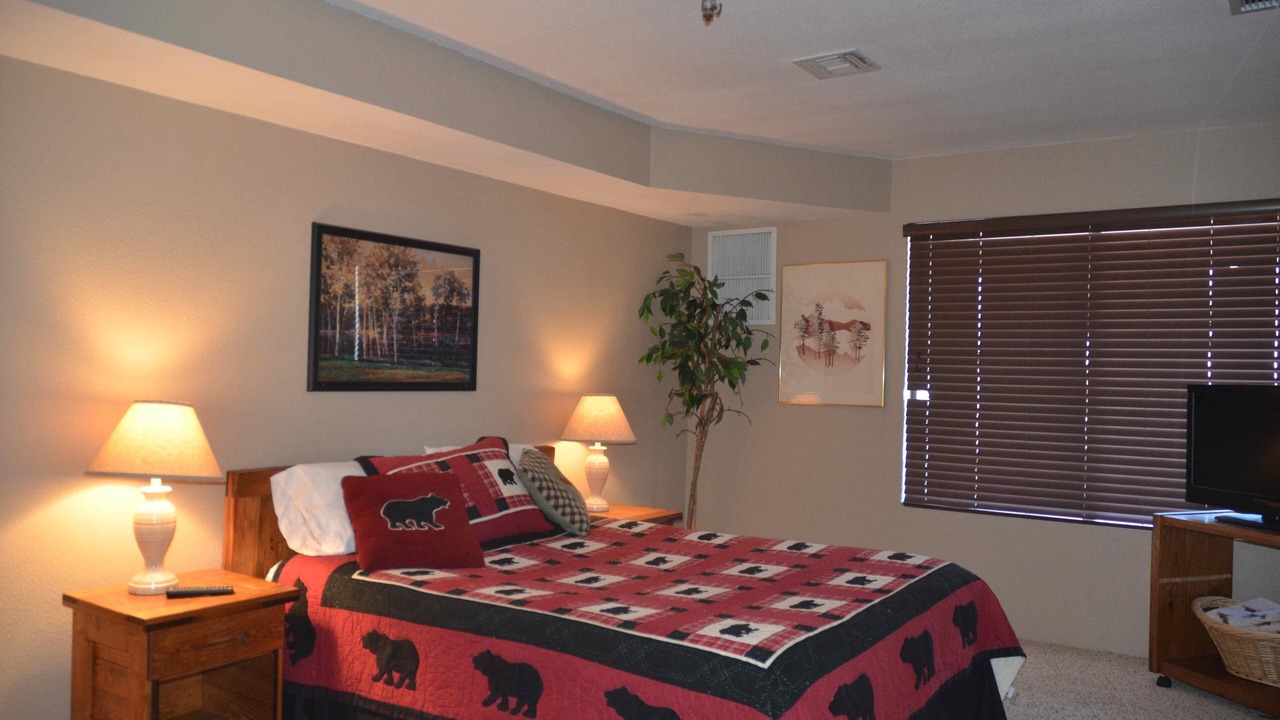 Photo of Bedroom in Seven Springs
