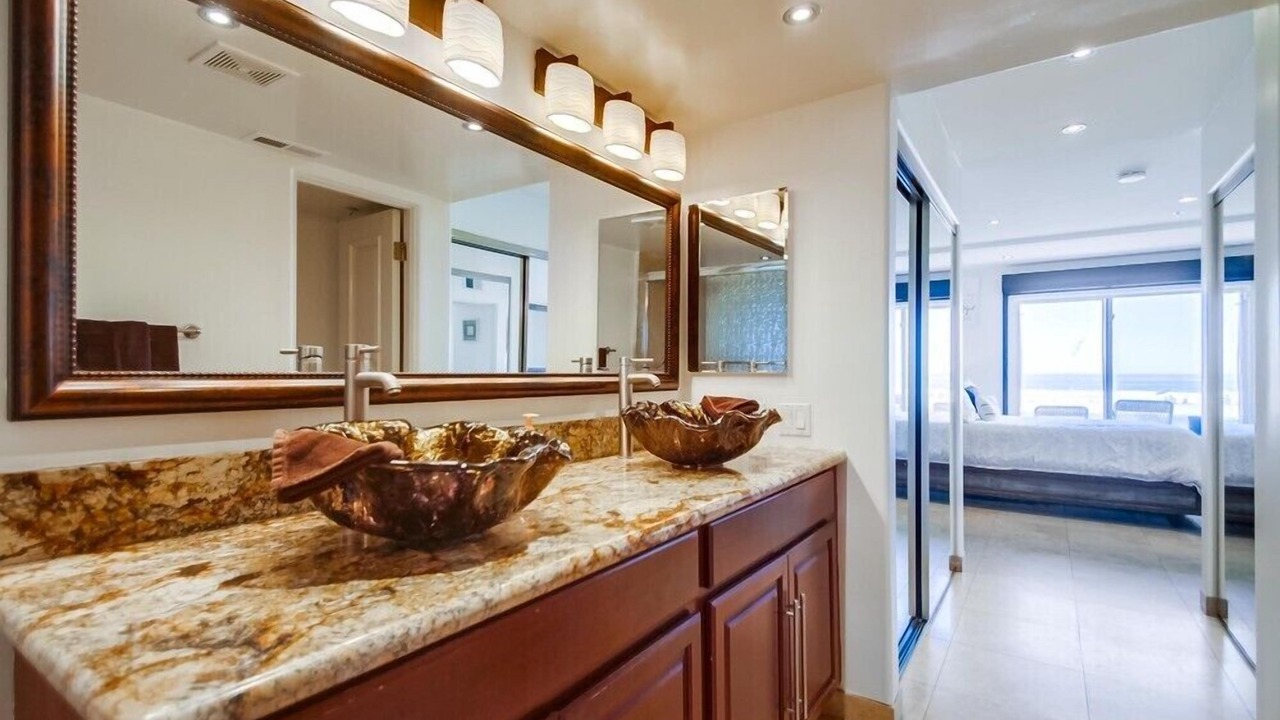 Photo of Bathroom in Mission Beach