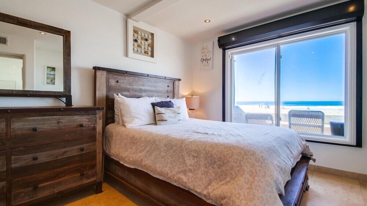 Photo of Bedroom in Mission Beach