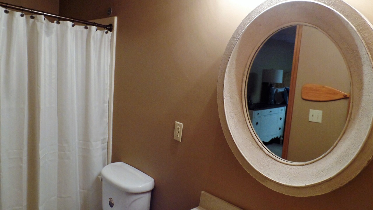Photo of Bathroom in Vonore