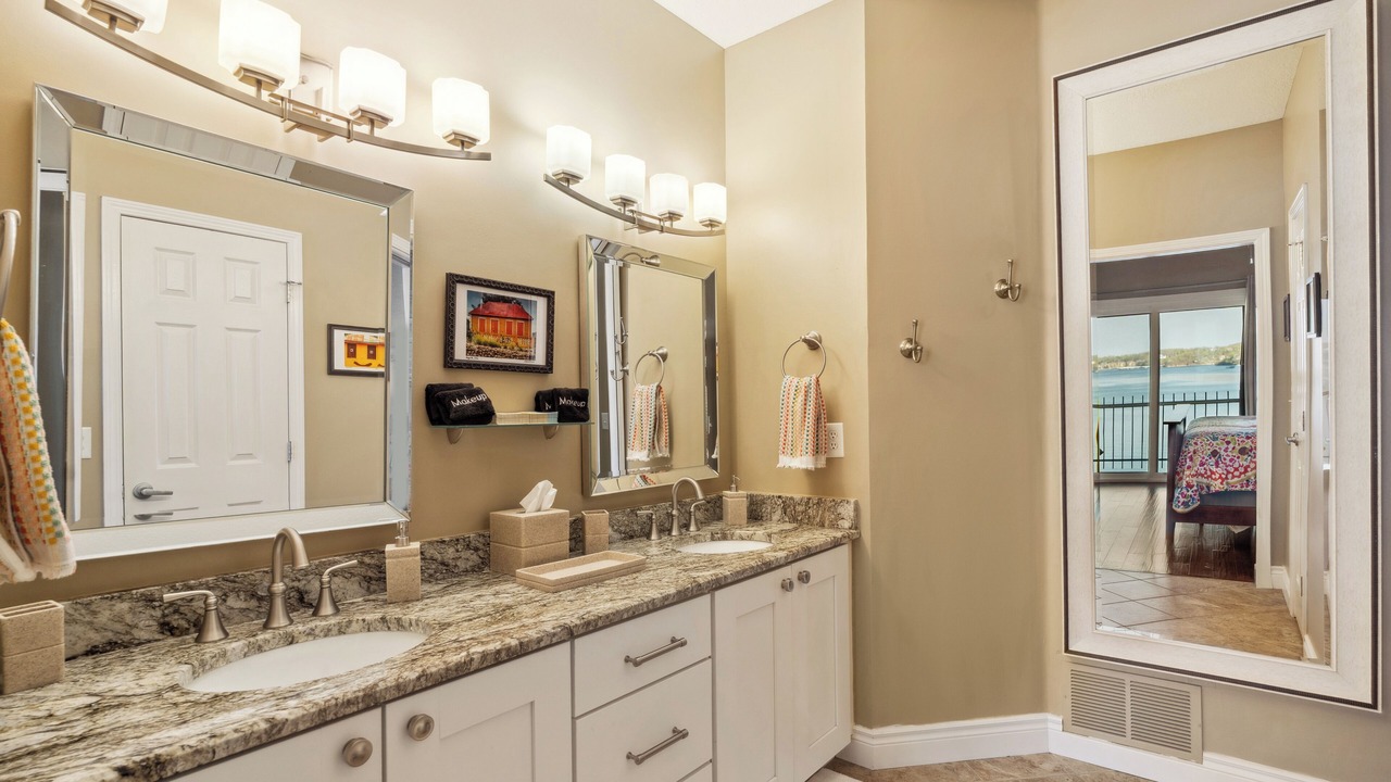 Photo of Bathroom in Lakeland