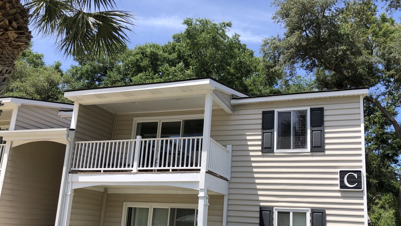 Photo of Patio Balcony in Demere Park