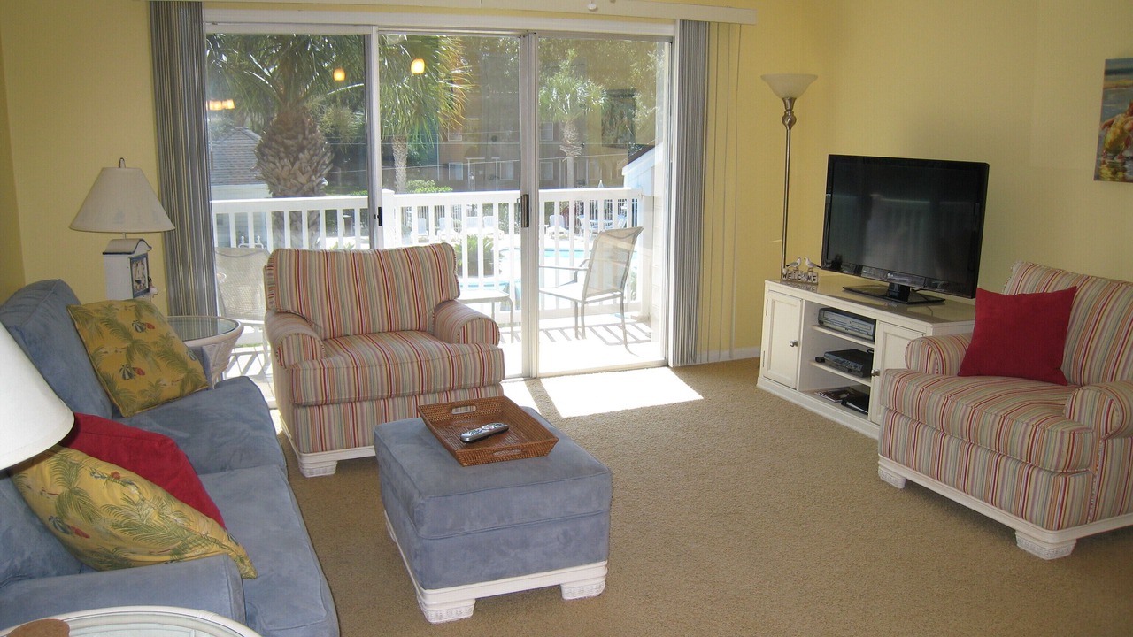 Photo of Patio Balcony in Demere Park