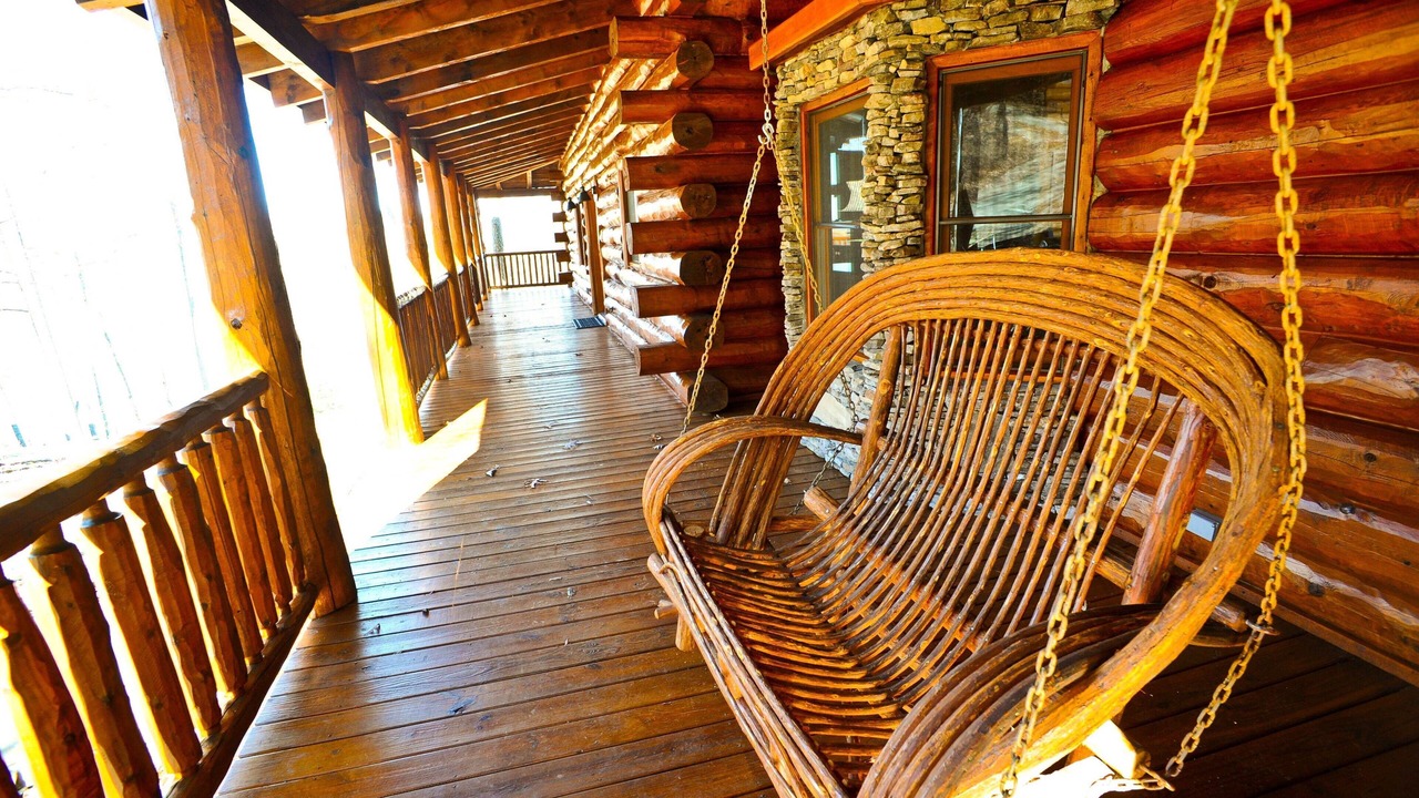 Photo of Patio Balcony in Ridges Over the Lake