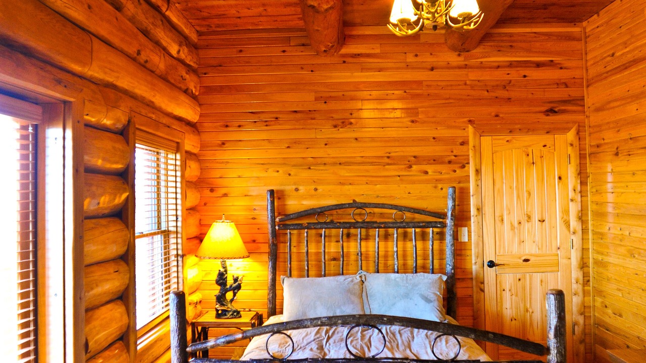 Photo of Bedroom in Ridges Over the Lake