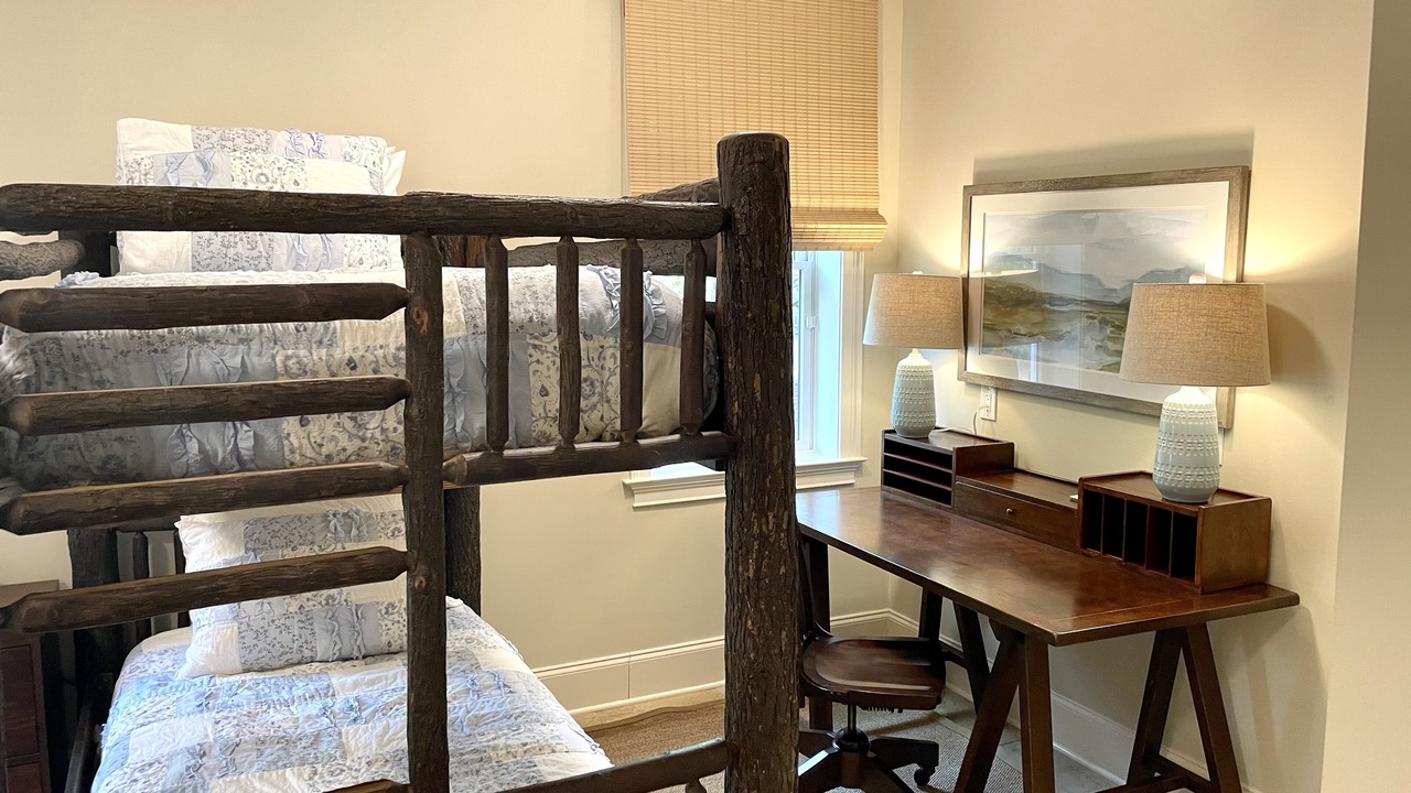 Photo of Bedroom in Lake Oconee