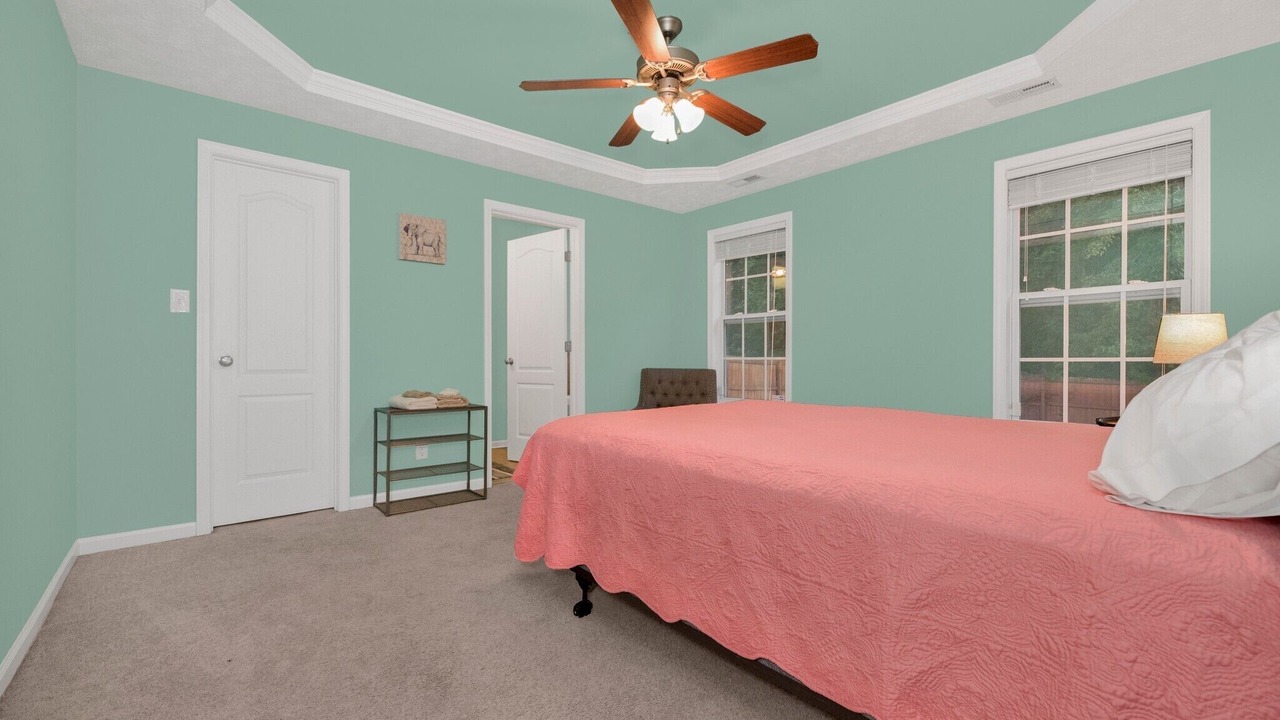 Photo of Bedroom in Pine Forest