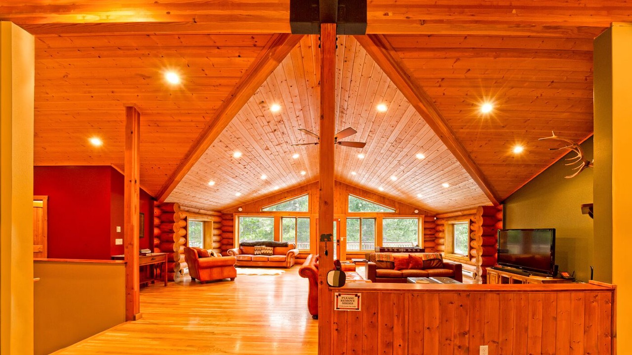 Photo of Bedroom in Leavenworth