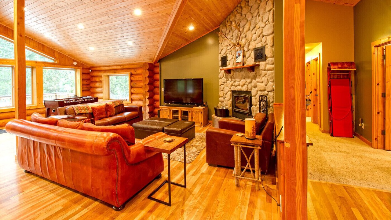 Photo of Bedroom in Leavenworth