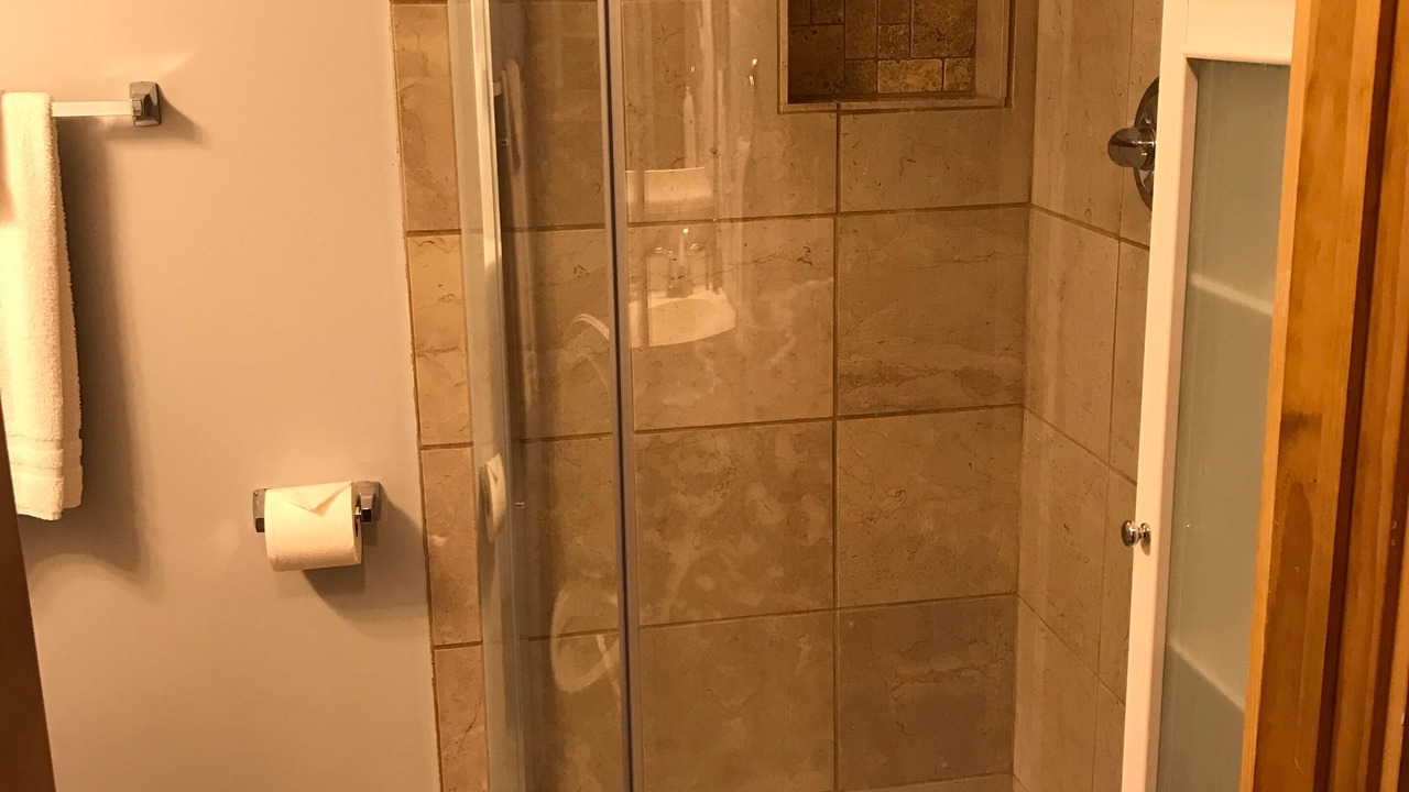Photo of Bathroom in Snowshoe