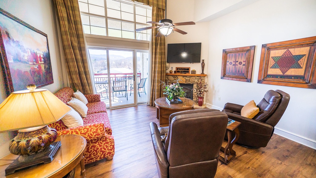 Photo of Livingroom in Pigeon Forge