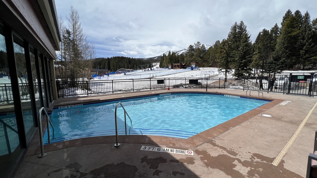 Photo of Outdoor in Peak 9