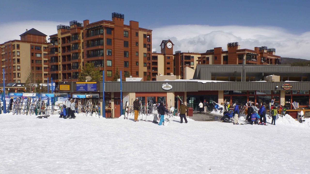 Photo of Others in Peak 9