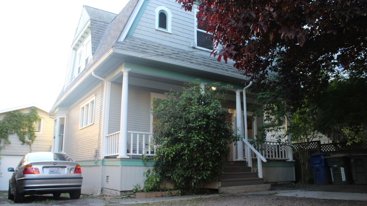 Photo of Outdoor in Broadway