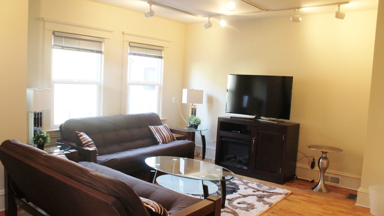 Photo of Livingroom in Broadway
