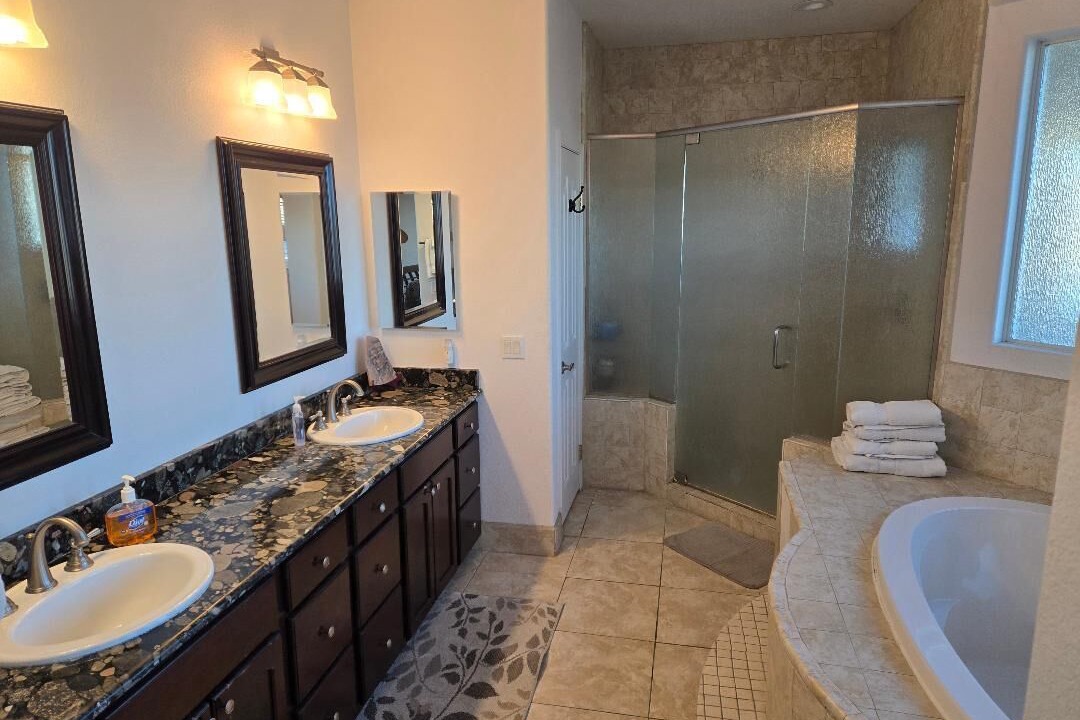 Photo of Bathroom in Bullhead City