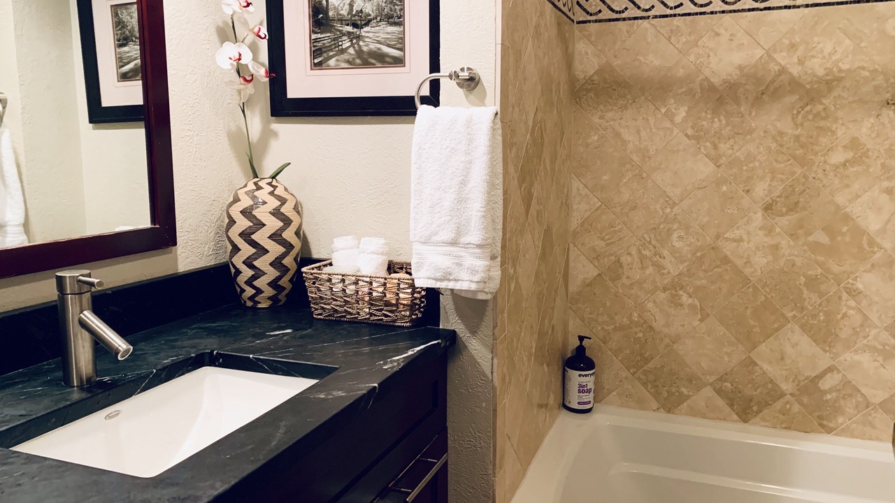 Photo of Bathroom in Arapahoe Ridge