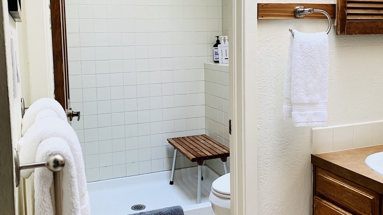 Photo of Bathroom in Arapahoe Ridge