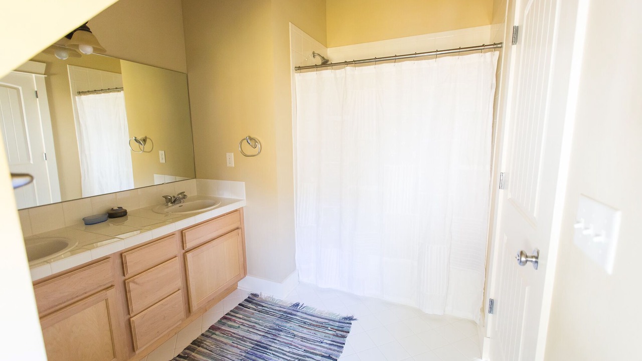 Photo of Bathroom in North Central Westminster